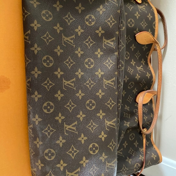 Real Louis Vuitton Neverfull GM - Picture 3 of 4
